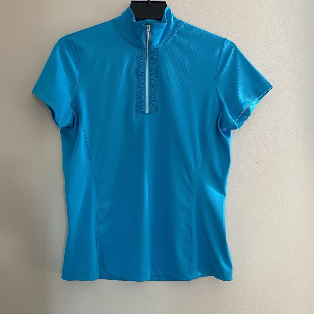 Tail White Label Top Sz Medium Blue Short Sleeve 1/4 Zip Golf Tennis Athleisure